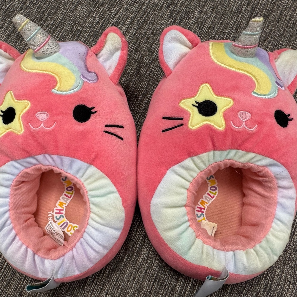 Squishmellow Pink Unicorn Cat Slippers - 2/3